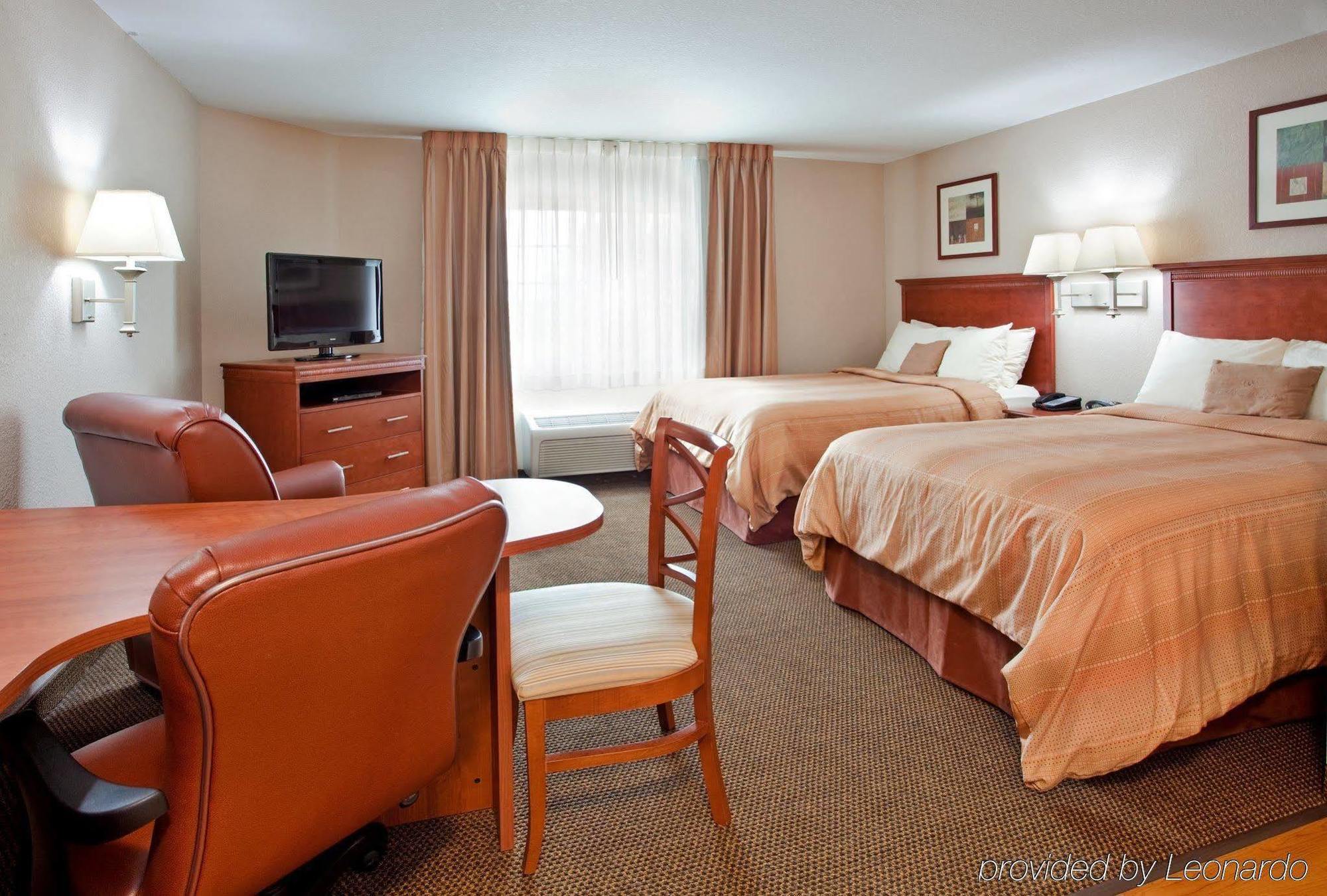 Candlewood Suites Kansas City Airport Zewnętrze zdjęcie