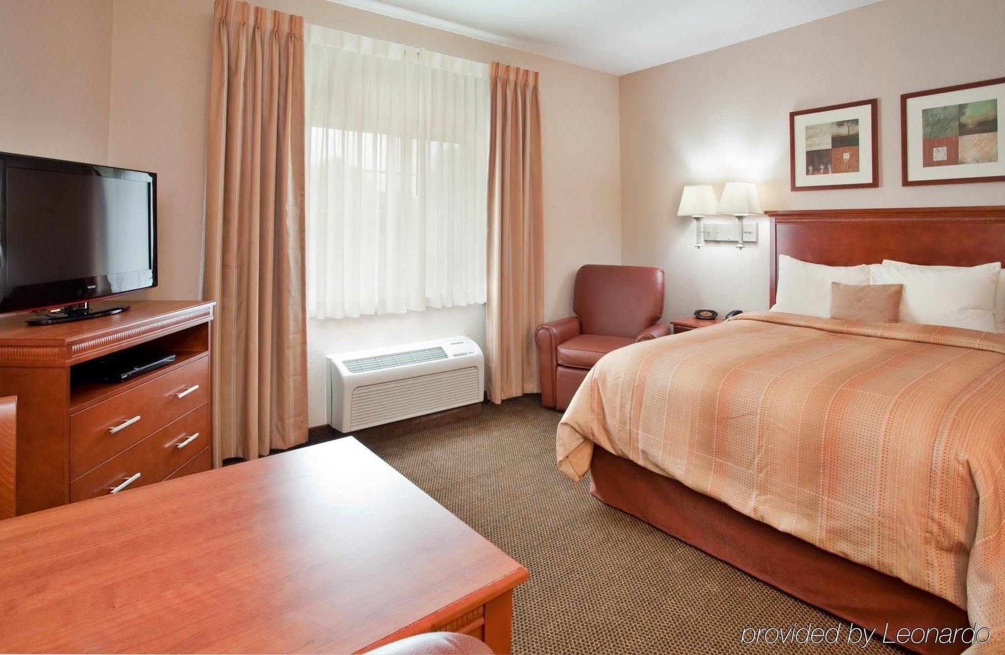 Candlewood Suites Kansas City Airport Pokój zdjęcie