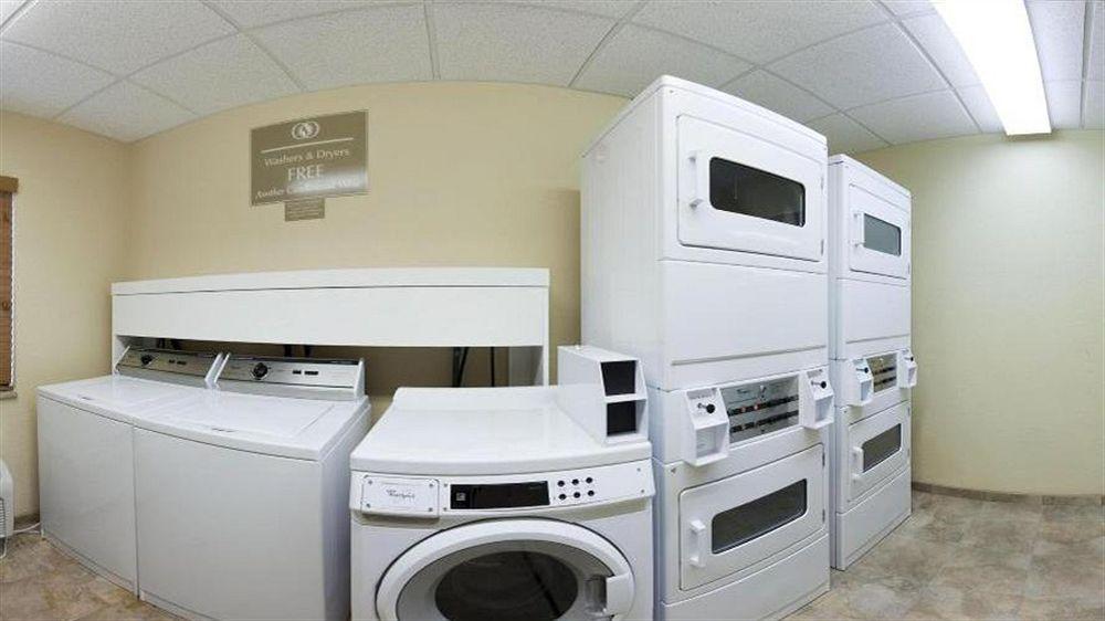 Candlewood Suites Kansas City Airport Zewnętrze zdjęcie