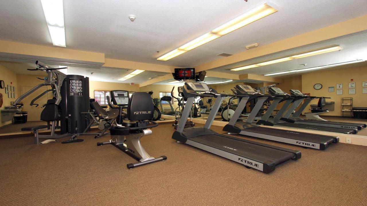 Candlewood Suites Kansas City Airport Zewnętrze zdjęcie